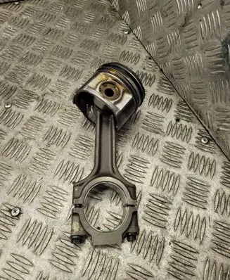 Opel Insignia A Piston with connecting rod