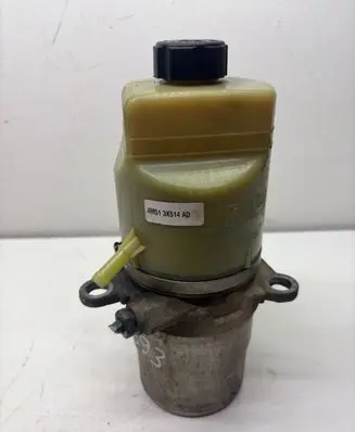 Ford Focus Power steering pump 4M513K514AD