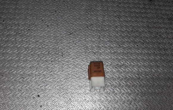 Nissan Primera Other relay 2523079964