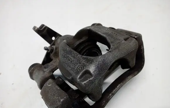 Renault Master III Rear brake caliper 440106795R