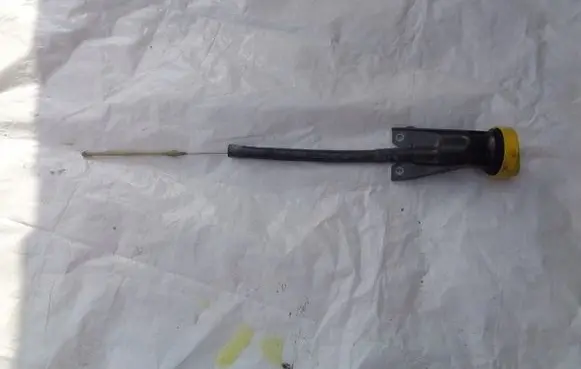 Renault Megane IV Oil level dip stick 