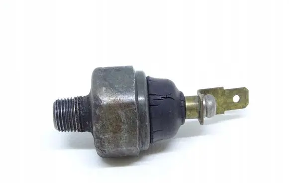 KIA Rio Oil pressure sensor KIA_CARENES_RIO_1.3_1.8_CZUJNIK_CIŚNIENIA_OLEJU