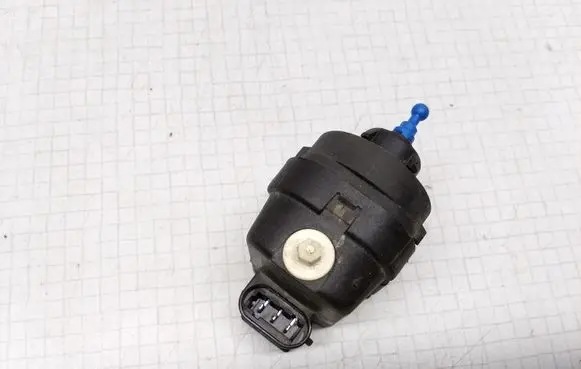 Renault Clio II Headlight level adjustment motor 7700415343