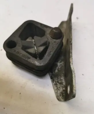 Muffler mount bracket/holder