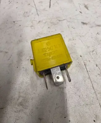 Mercedes-Benz ML W163 Other relay A0025421419 V23134J52X335