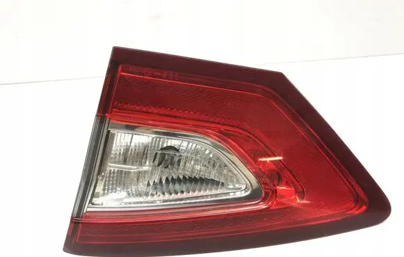 Ford Mondeo MK V Rear/tail lights 21040202