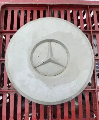 Mercedes-Benz 100 W631 Original wheel cap 6314010125
