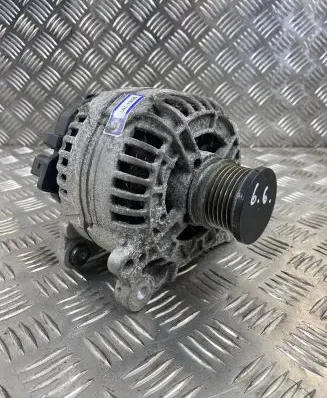 Audi A4 S4 B8 8K Generator/alternator 0124525114