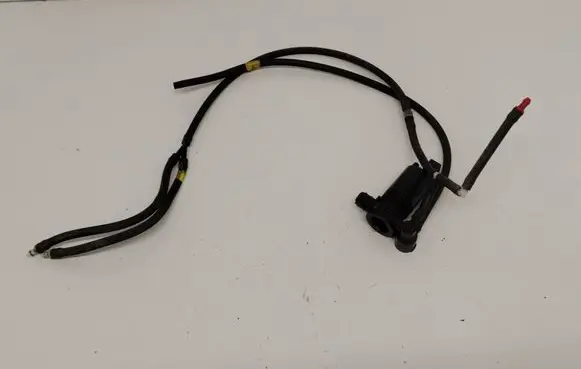 Volvo S90, V90 Windscreen/windshield washer pump 1049619001 923535 230414C