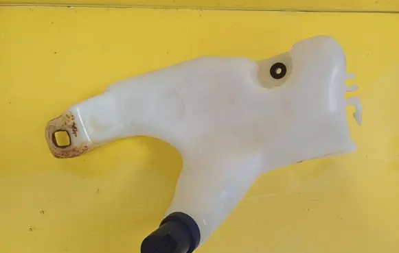 Fiat Punto (188) Windshield washer fluid reservoir/tank