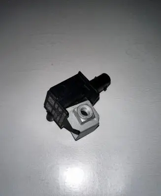 BMW 5 F10 F11 Airbag deployment crash/impact sensor 9224177 111124