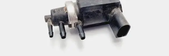 Audi A6 S6 C5 4B Turbo solenoid valve 059906627B 03T028 APG12V