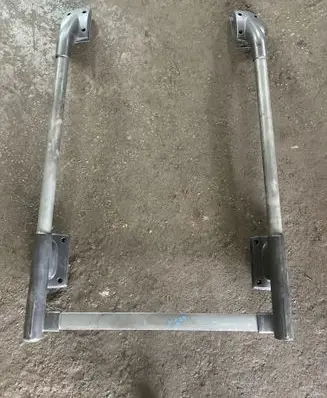 Nissan Navara Roof bar rail