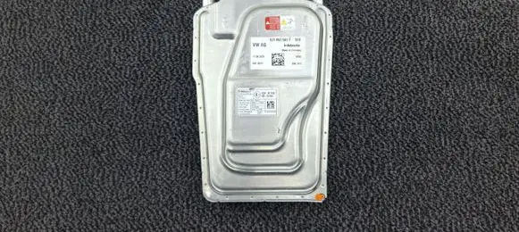 Porsche Taycan 9J1 Auxiliary heating control unit/module 9J1963507F