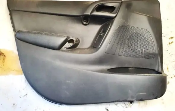 Citroen C3 Front door card panel trim 96866783zd