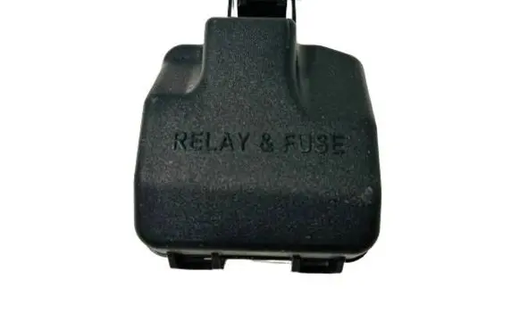 Toyota C-HR I Fuse box cover