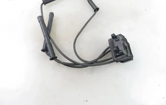 Renault Twingo I High voltage ignition coil 8200084401