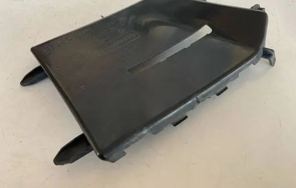 Audi A6 S6 C7 4G Front fog light trim/grill 4G0807246D