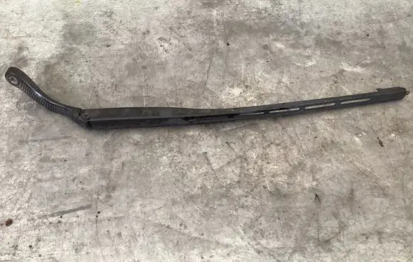 Citroen C4 I Front wiper blade arm 9656189480 9650104080