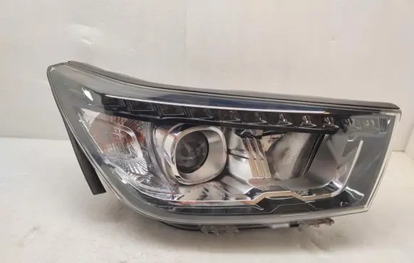 SsangYong Tivoli Headlight/headlamp