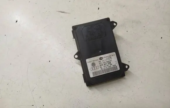 Audi A8 S8 D4 4H Light module LCM 4H0941329