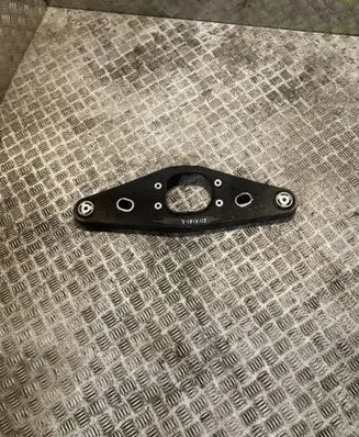 Mercedes-Benz E W211 Rear differential/diff mount bracket 2303521806 A2303521806