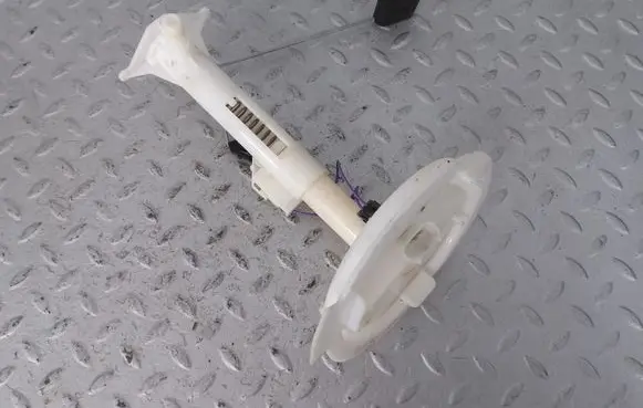 Fuel level sensor