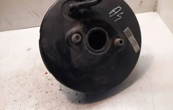 Audi A4 S4 B5 8D Brake booster 8D0612105A