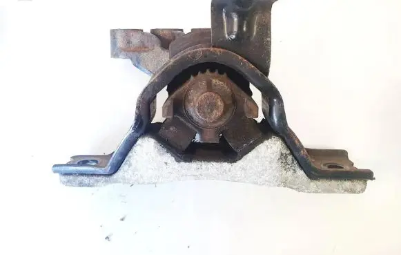 Chevrolet Captiva Engine mount bracket x04908