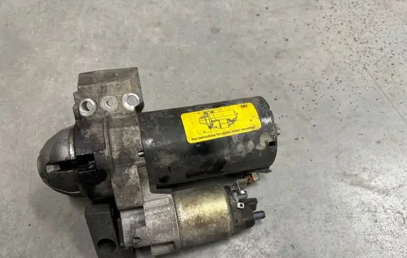 BMW 5 F10 F11 Starter motor 7801203