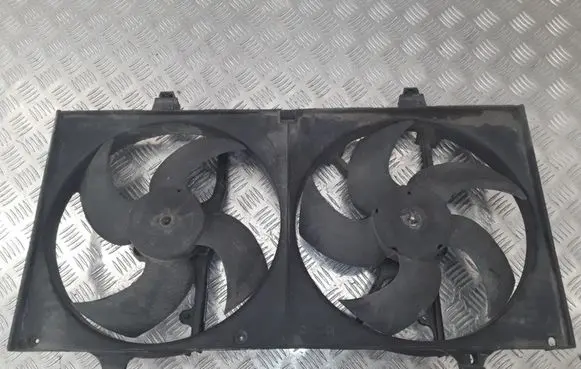 Nissan Primera Fan set 8240297
