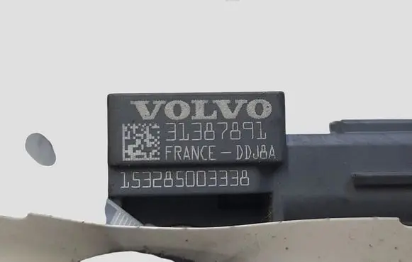 Volvo V40 Airbag deployment crash/impact sensor 31387891