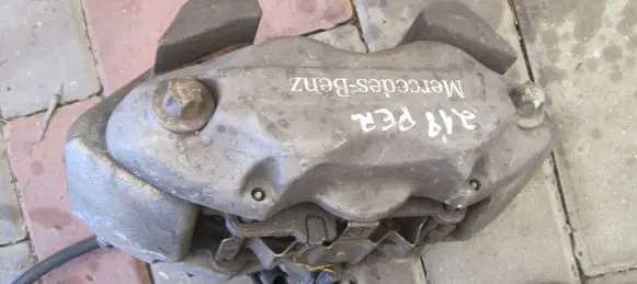 Mercedes-Benz CLS C218 X218 Front brake caliper