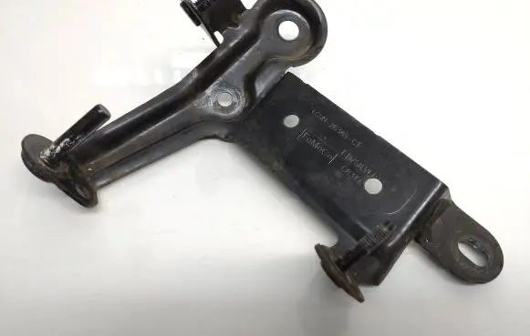 Volvo V60 ABS pump bracket 6G9N2B389CF