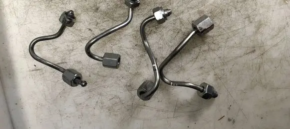 Mini Cooper Countryman R60 Fuel injector supply line/pipe 