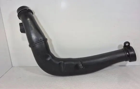 Mercedes-Benz B W246 W242 Intercooler hose/pipe A6510901737