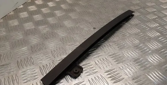 Fiat Tipo Rear door windshield rail 