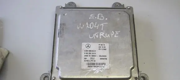 Mercedes-Benz C W204 Engine control unit/module ECU A6519005301