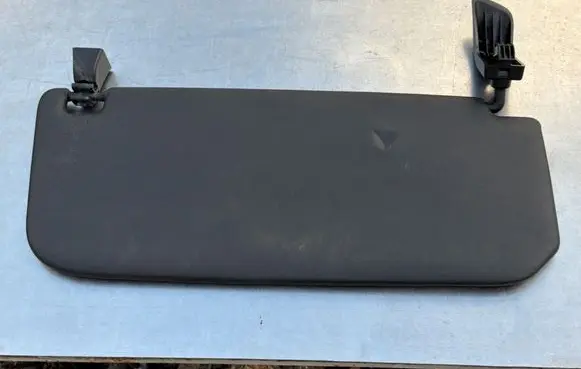 Mercedes-Benz Sprinter W907 W910 Sun visor A9108102701