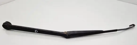 Mazda Xedos 9 Front wiper blade arm J76EECP 1077