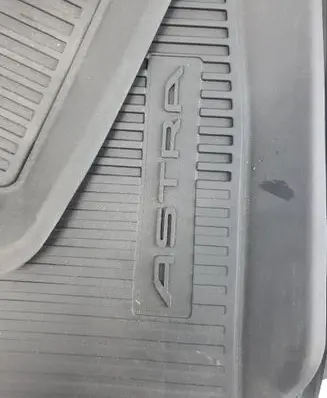 Opel Astra L Car floor mat set 1674712580