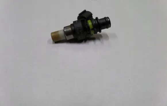 Subaru Legacy Fuel injector FBYCG505007404