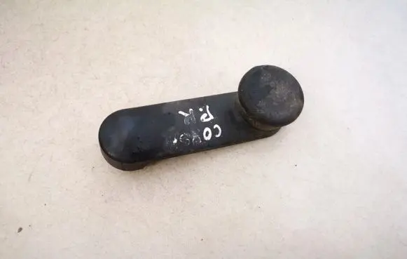 Opel Meriva A Front door window winding handle 90247150