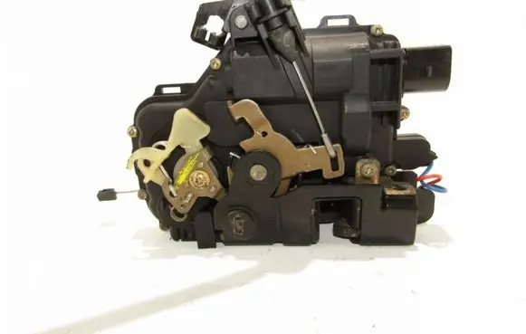 Seat Leon (1M) Rear door lock