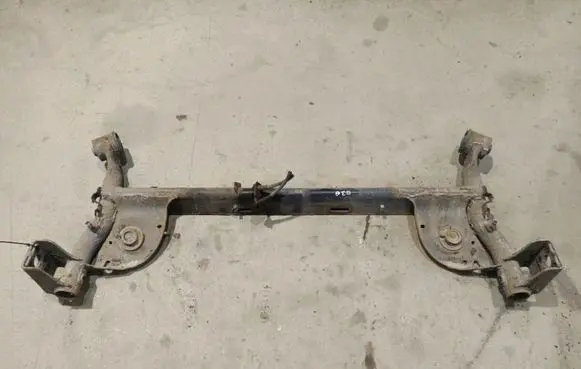 Dacia Sandero Rear subframe 