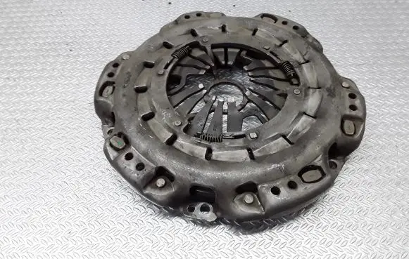 Mercedes-Benz Sprinter W906 Pressure plate 3000951188