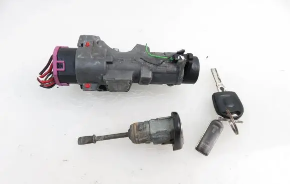 Seat Ibiza III (6L) Ignition lock 4B0905851C