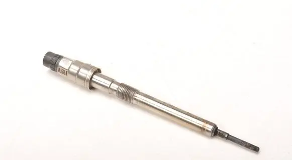 BMW 3 F30 F35 F31 Glow plug 8518215