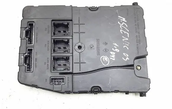 Renault Scenic II - Grand scenic II Comfort/convenience module 8200306437 S118400310K 0330882