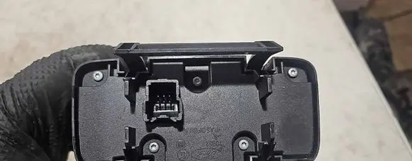 Ford Galaxy Light switch 04066403 6G9T13A024AD 060627